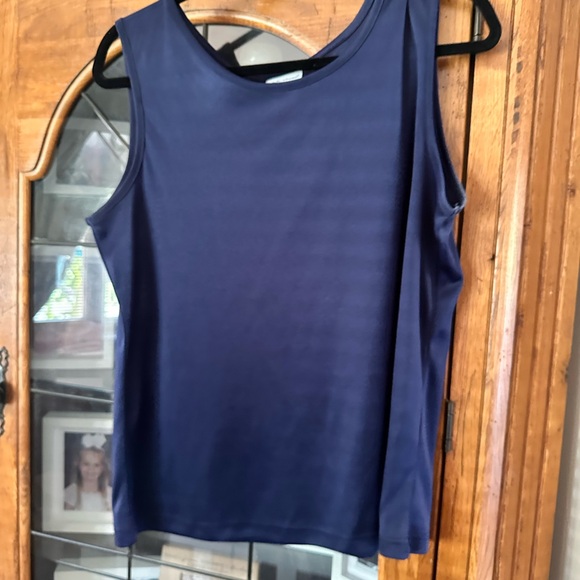 XL Navy Blue Lightweight Sleeveless Women's Top. MUST BE BUNDLED - Picture 1 of 8